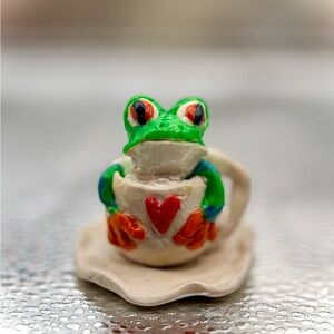 Colorful Frog Figurine in  Heart TeaCup